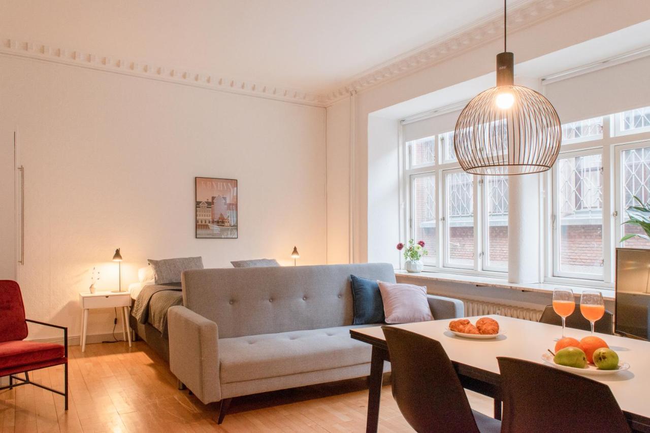 Cosy In The Heart Of *